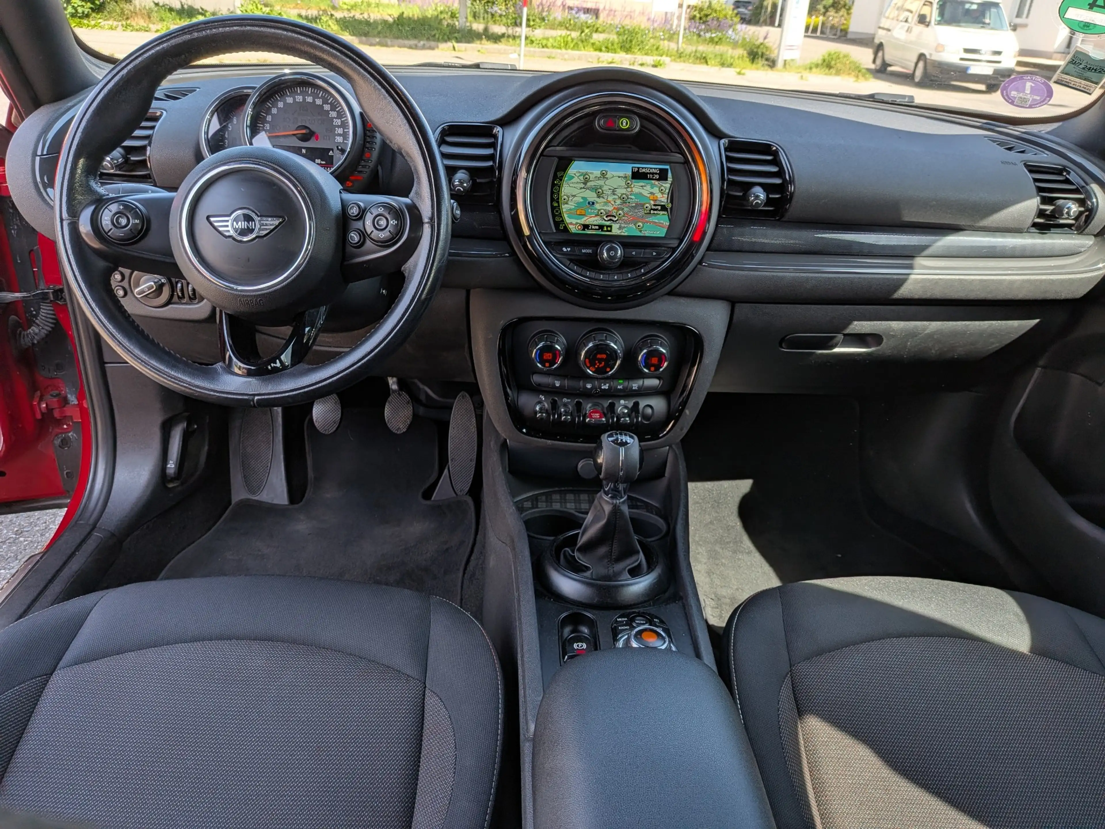 MINI Cooper Clubman Cooper — photo 6