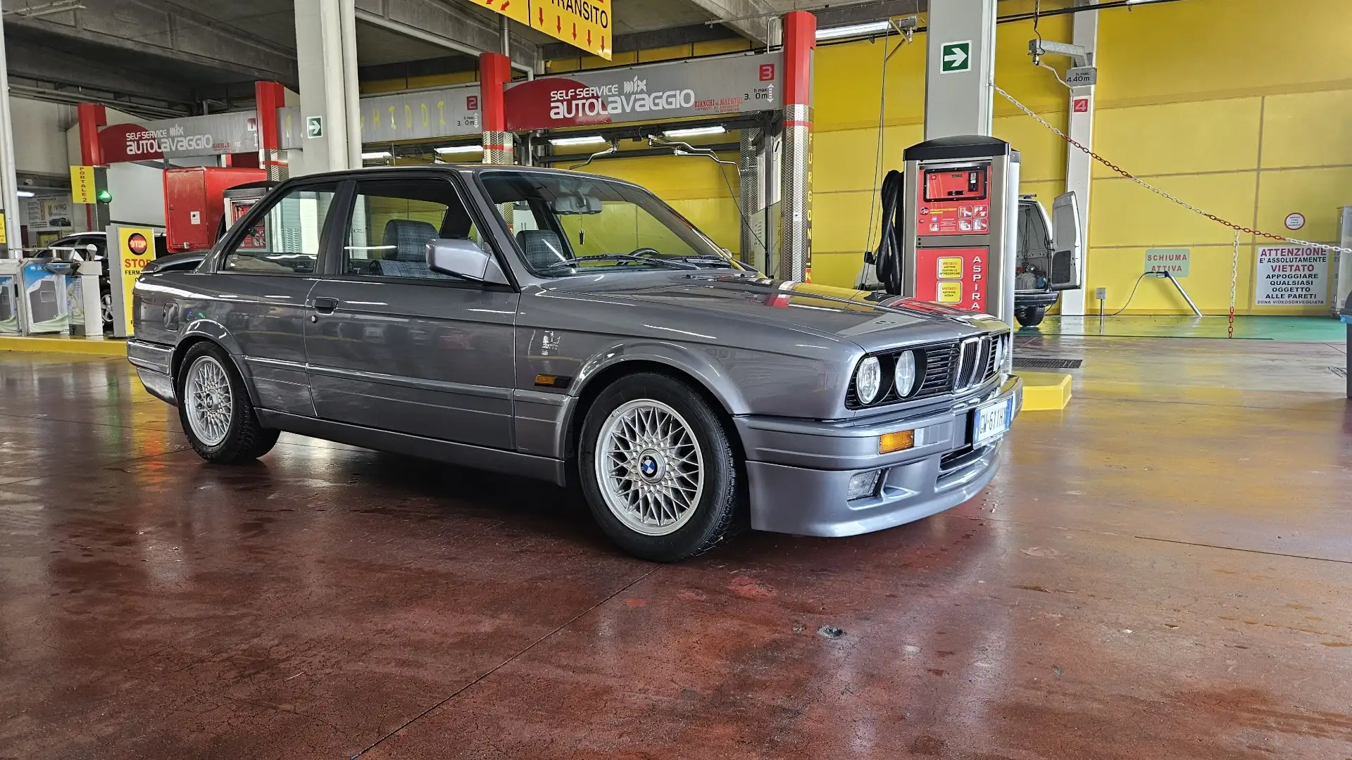 BMW 320 320i S c/abs 2p - 1
