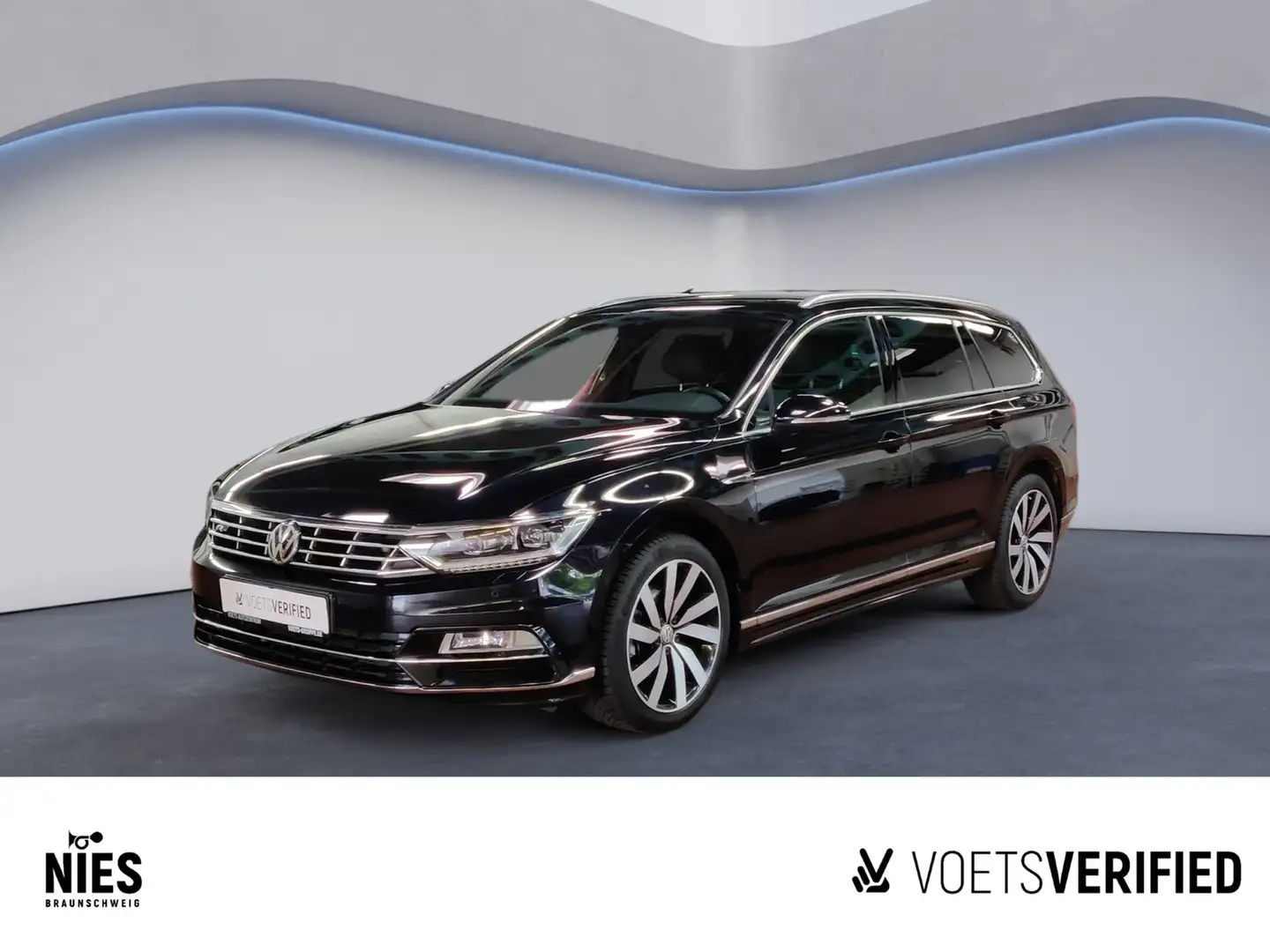 Volkswagen Passat Variant Highline 2.0 TDI DSG AHK+RearView+ACC Schwarz - 1