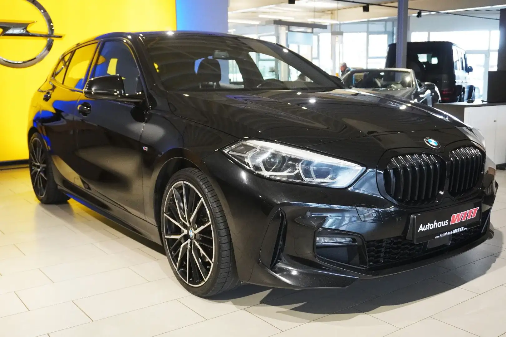 BMW 118 d M Sport°Shadow-Line°ACC°LED°Virtual Schwarz - 1