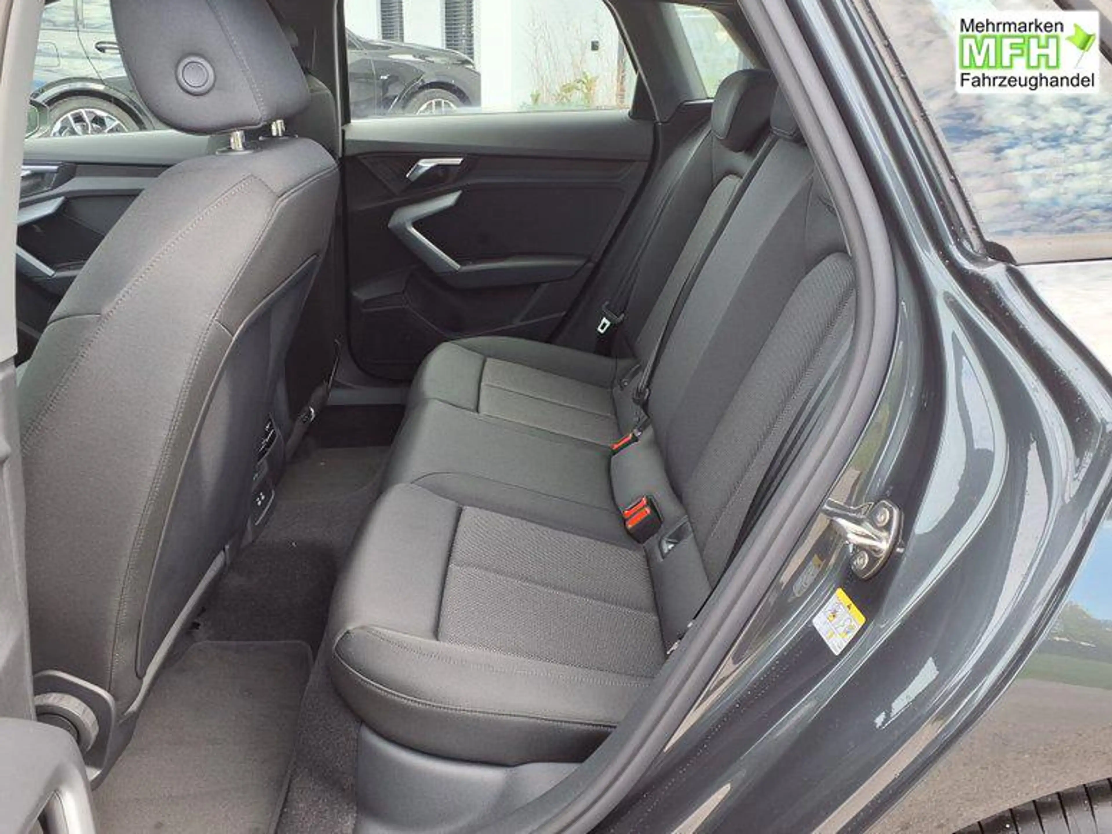 Audi A3 Sportback 1.5 TFSI 6-Gang 85 kW (116 PS), Schal... — photo 7