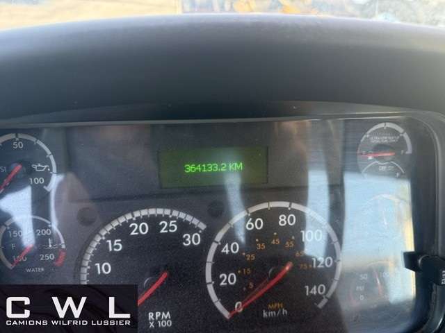2018 Freightliner M2