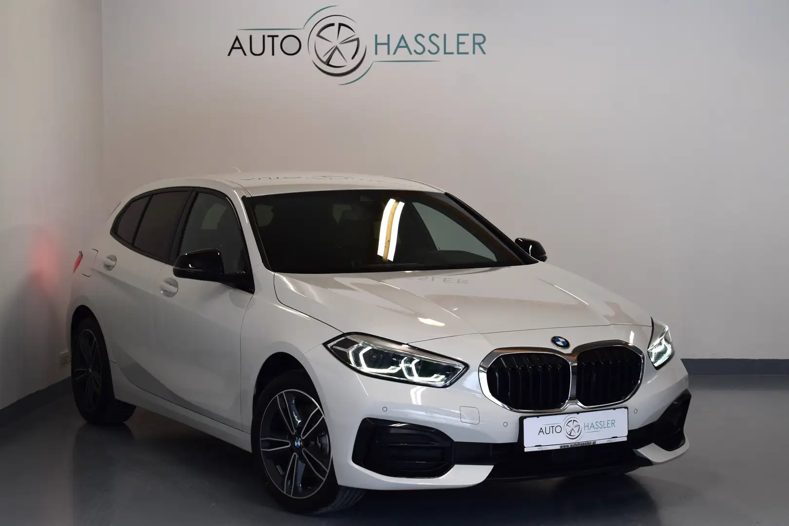 BMW 118 i Sport Line Weiß - 2