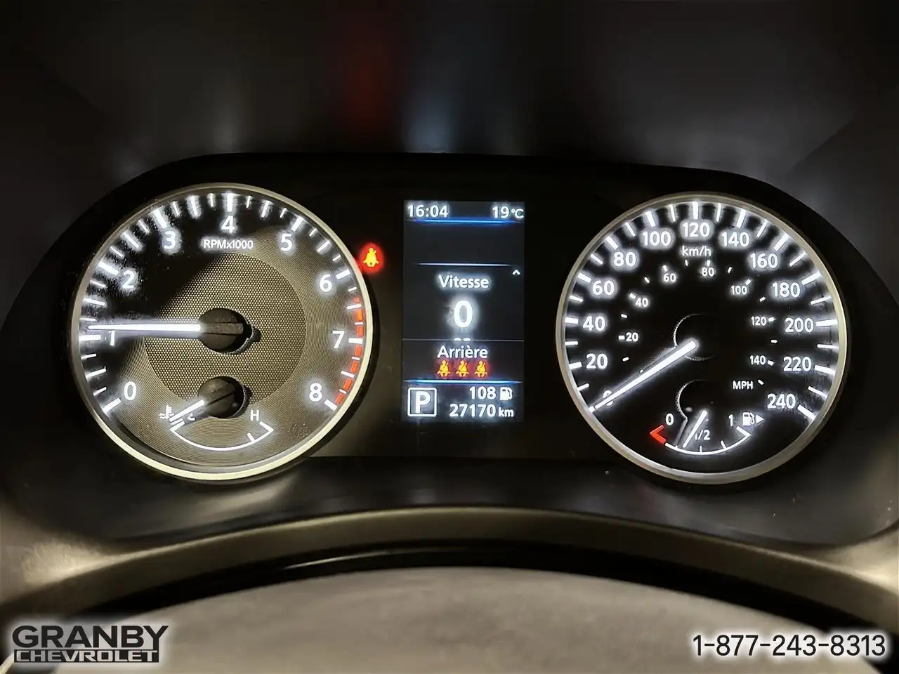 Nissan Sentra снимка Nissan Sentra