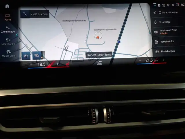 BMW 3 Series view 12