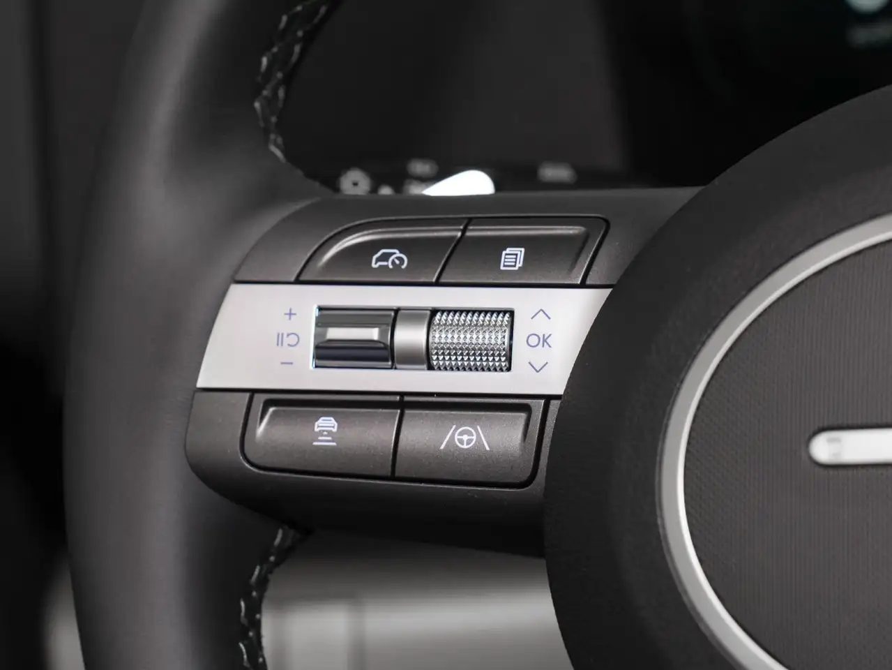 Hyundai KONA EV 48,4kWh SELECT Navi Kam Effizienzpaket 19
