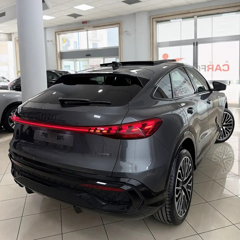 Audi Q5 Q5 Sportback 204 cv Tetto/cerchi21/Tappezzeria Spo 6