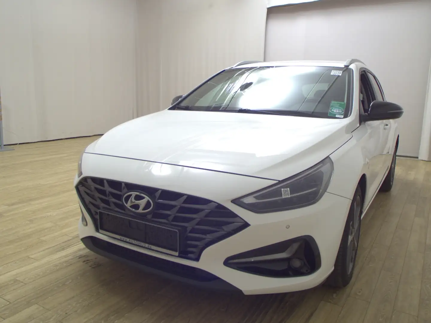 Hyundai i30 cw 1.0 T-GDI Ed. 30+ Navi LED PDC Bluetooth Weiß - 2