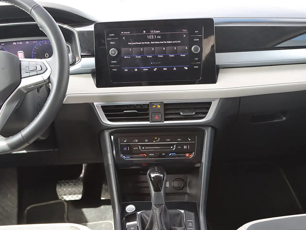 Volkswagen Taos снимка Volkswagen Taos
