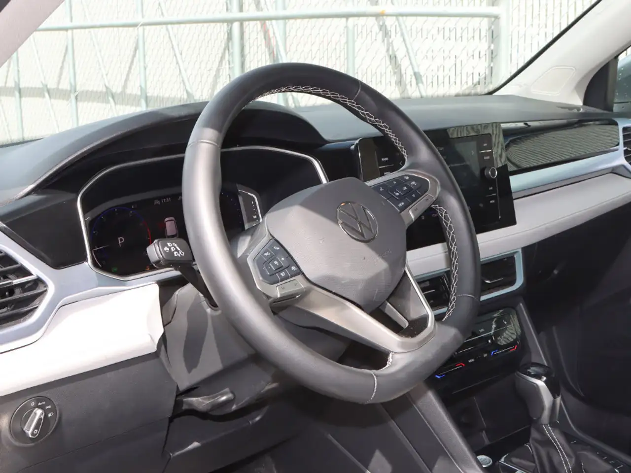 Volkswagen Taos снимка Volkswagen Taos