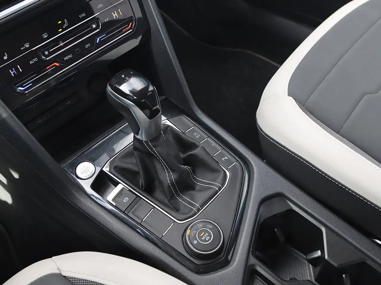 Volkswagen Taos снимка Volkswagen Taos