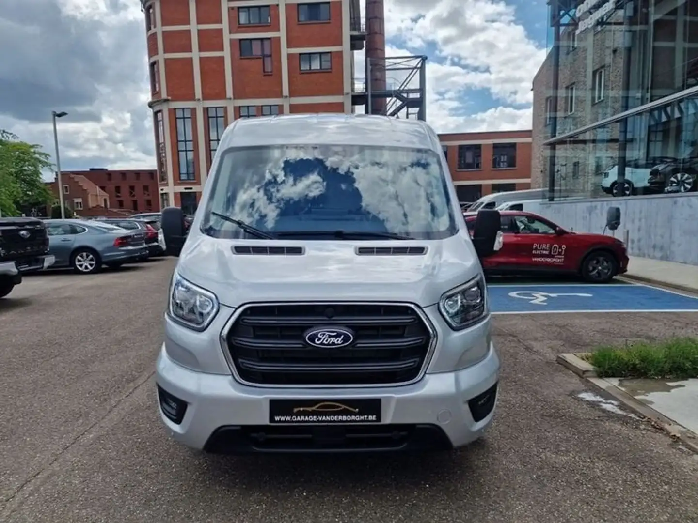 Ford Transit LIMITED 165PK AUTOMAAT NIEUW 39600+BTW Zilver - 2