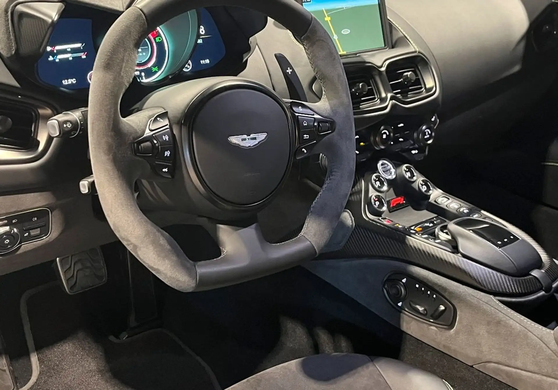 애스턴마틴 V8 Coupe 2021 청록 사진 7