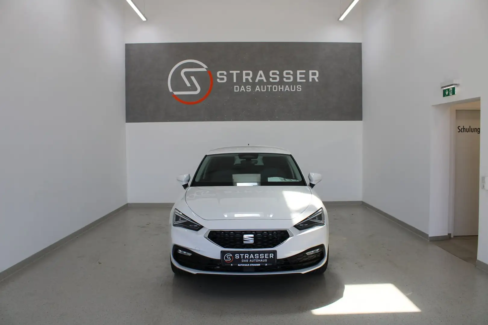 SEAT Leon Style Edition 1.5 TSI 115 PS Weiß - 2