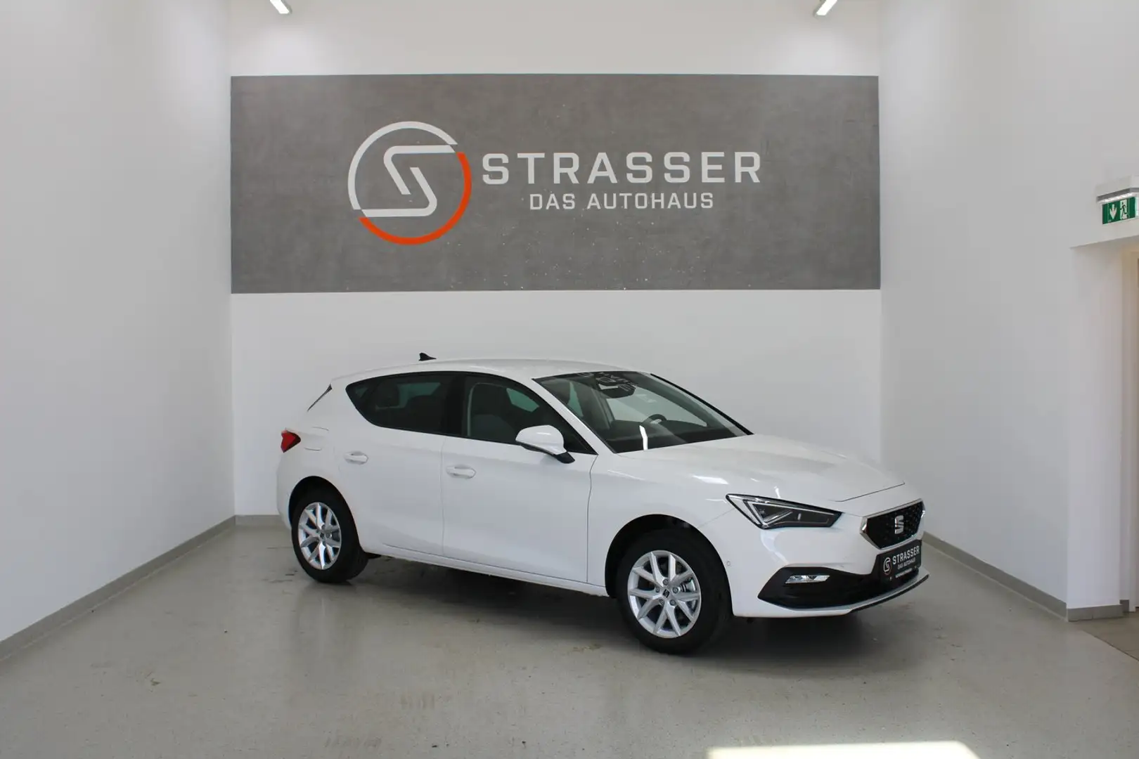 SEAT Leon Style Edition 1.5 TSI 115 PS Weiß - 1