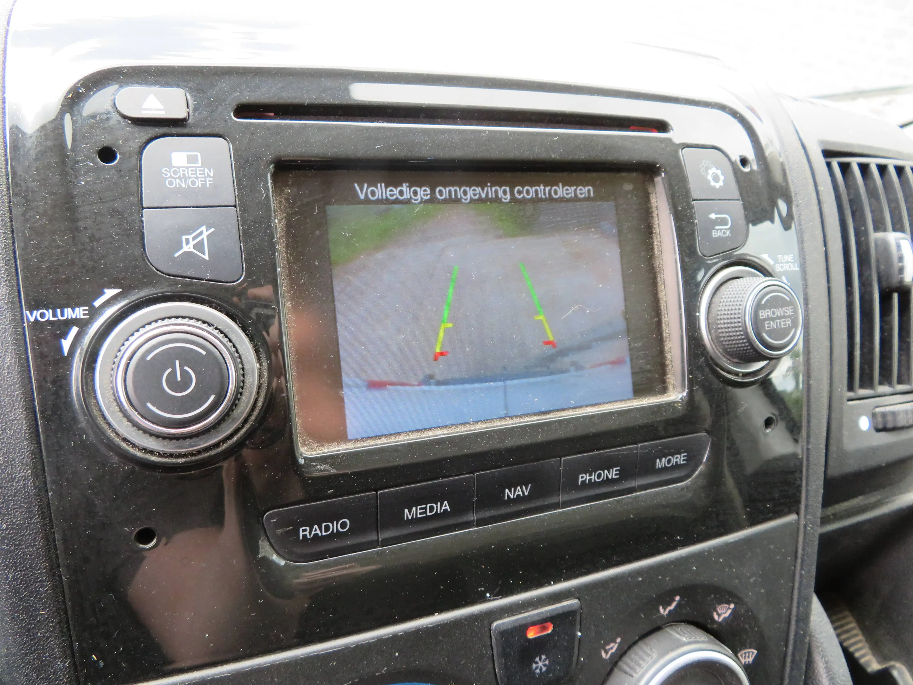 Citroen Jumper 2.0 BlueHDi - L1H1 — photo 13