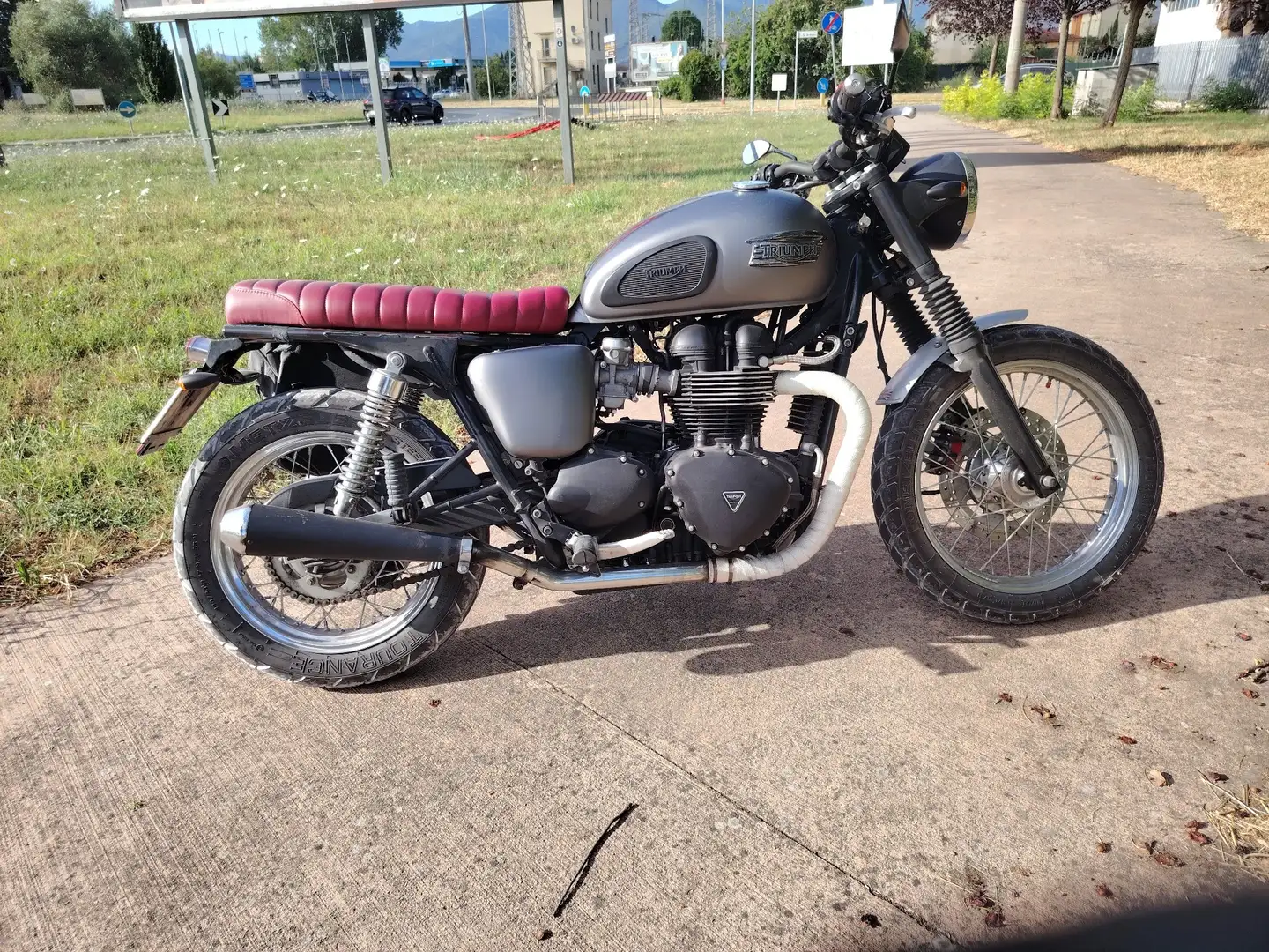 Triumph Bonneville SE Grijs - 2