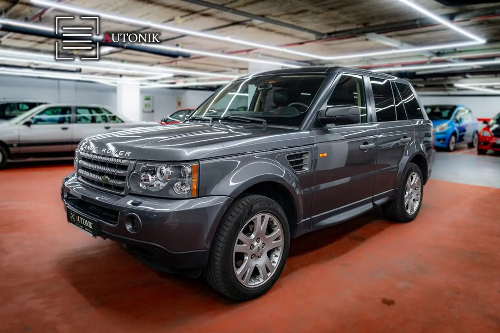 Land Rover Range Rover Sport 2.7TDV6 HSE Aut. Grau - 2