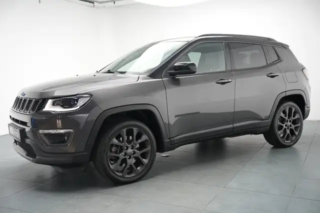 Jeep Compass view 6