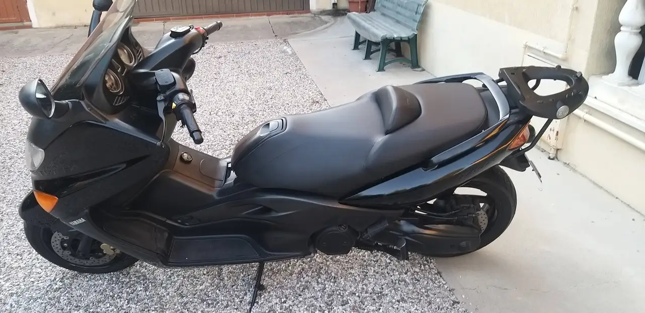 Yamaha Tmax 500