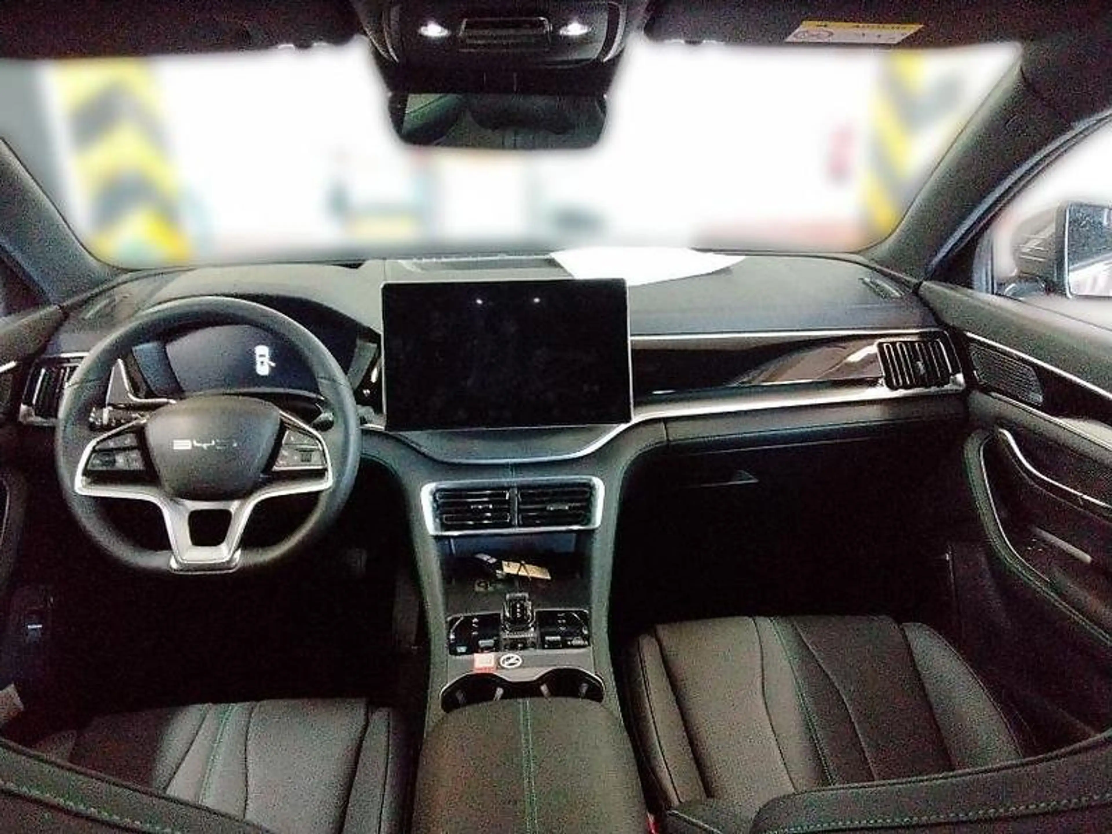 BYD Seal U DM-i 18.3 kWh FWD Boost 360°/ACC/Pano — photo 8