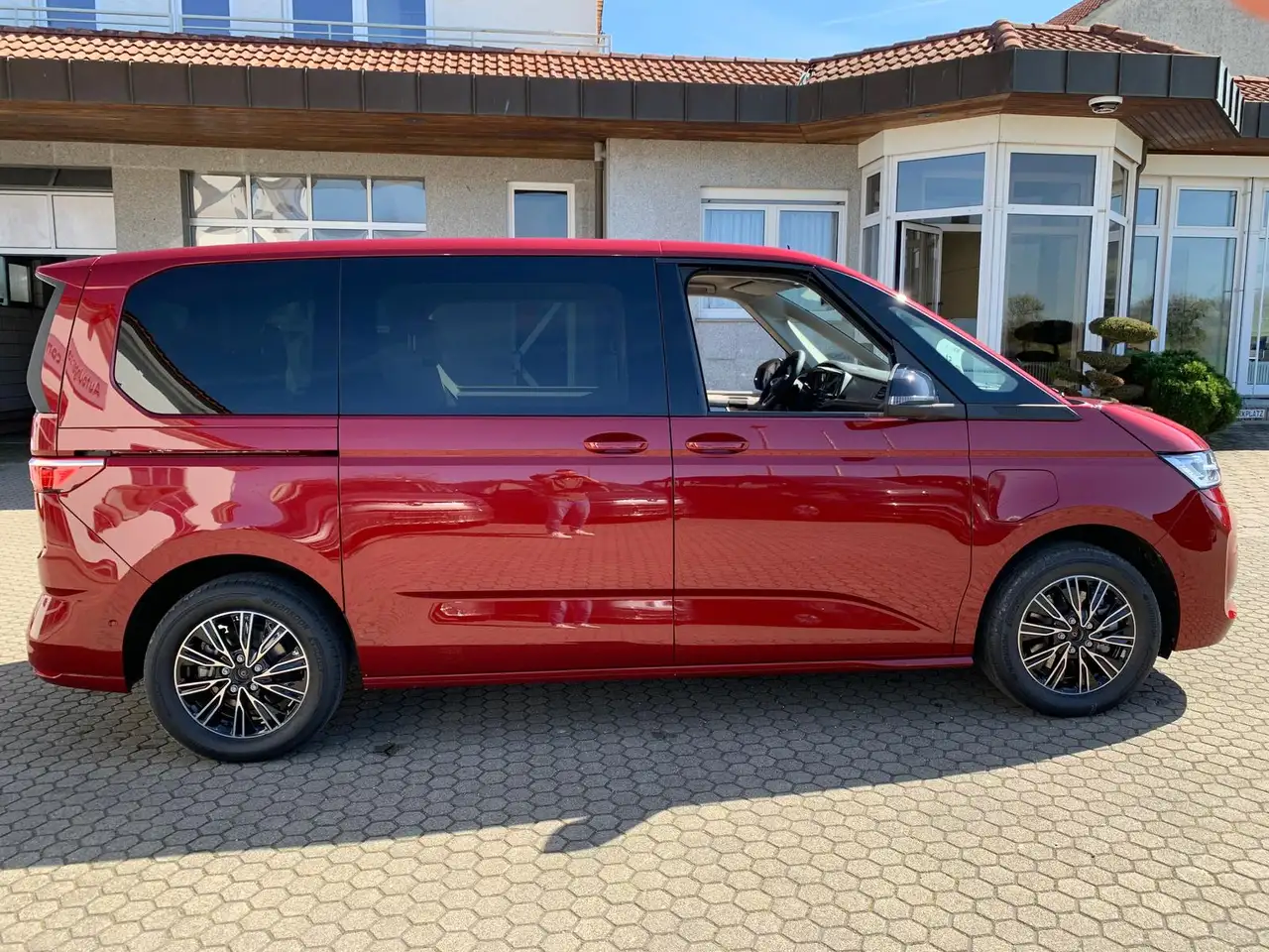 Volkswagen T7 Multivan eHybrid 4Motion KÜ 7-Sitzer 2+3Garantie Matrix 4