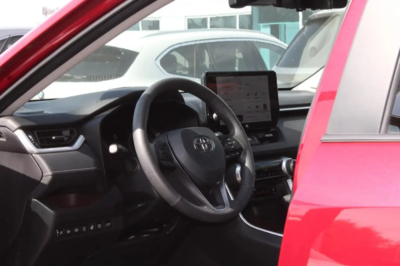 Toyota RAV 4 снимка Toyota RAV 4