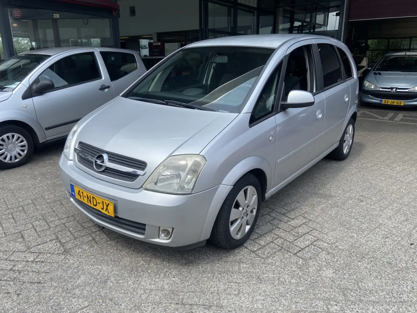 Opel Meriva 1.6-16V Cosmo Grijs - 1