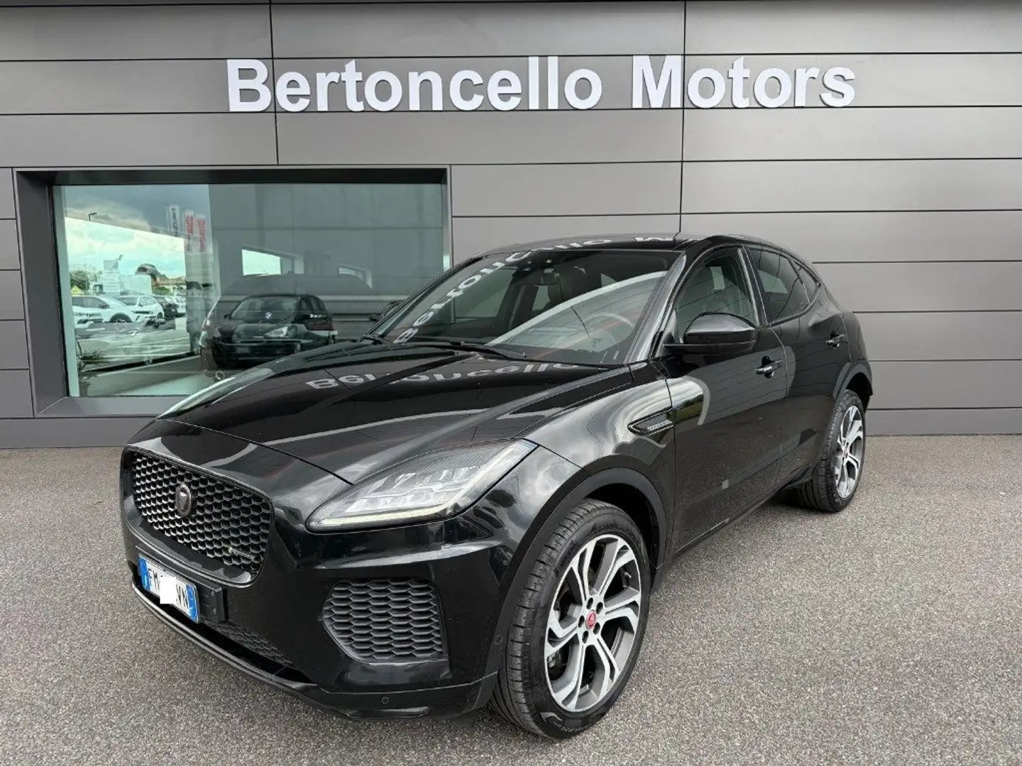Jaguar E-Pace 2.0D 180CV AWD R FIRST EDITION FULL OPTIONALS! Negro - 1