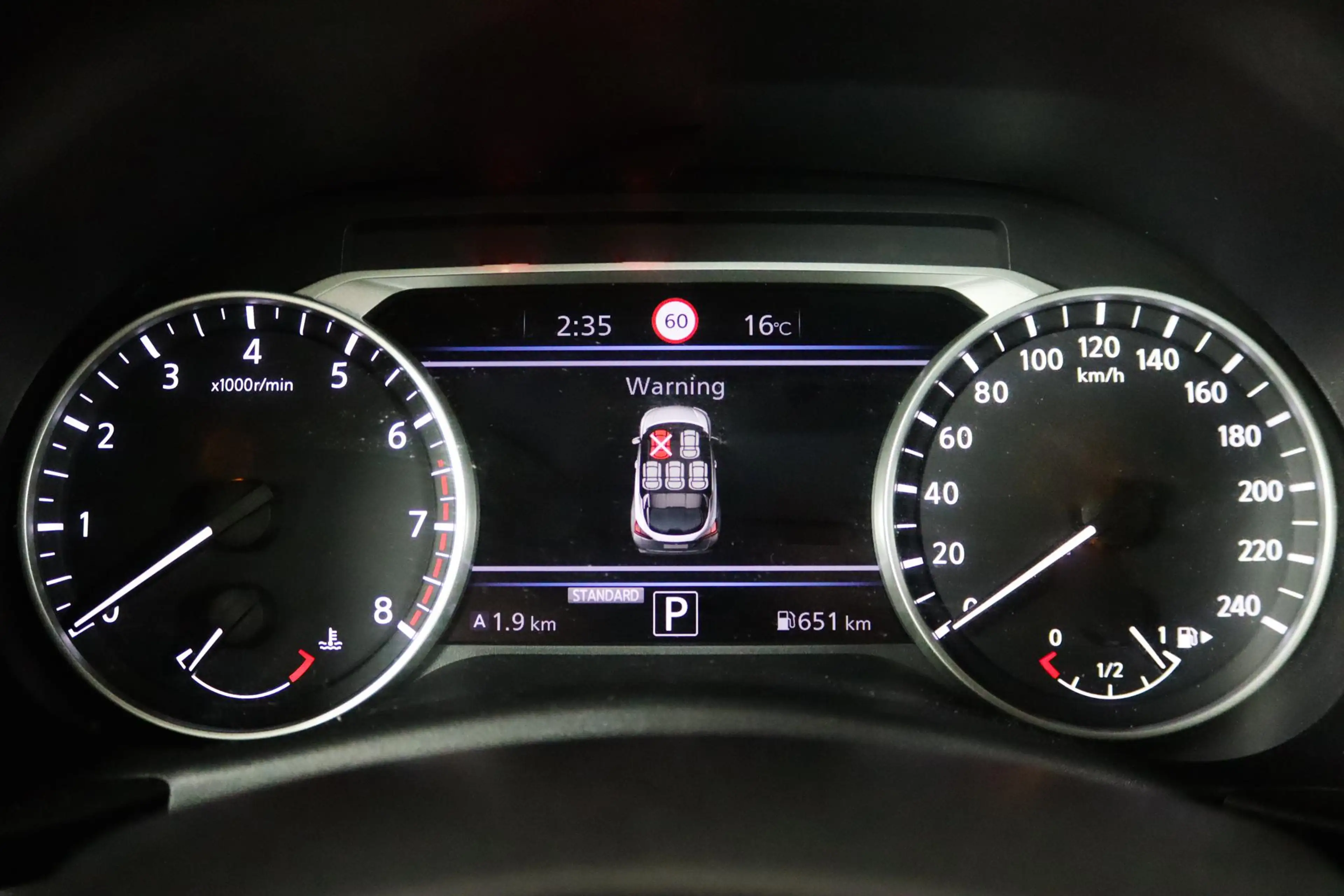 Nissan Juke 1.0 DIG-T N-Connecta Camera, — photo 29
