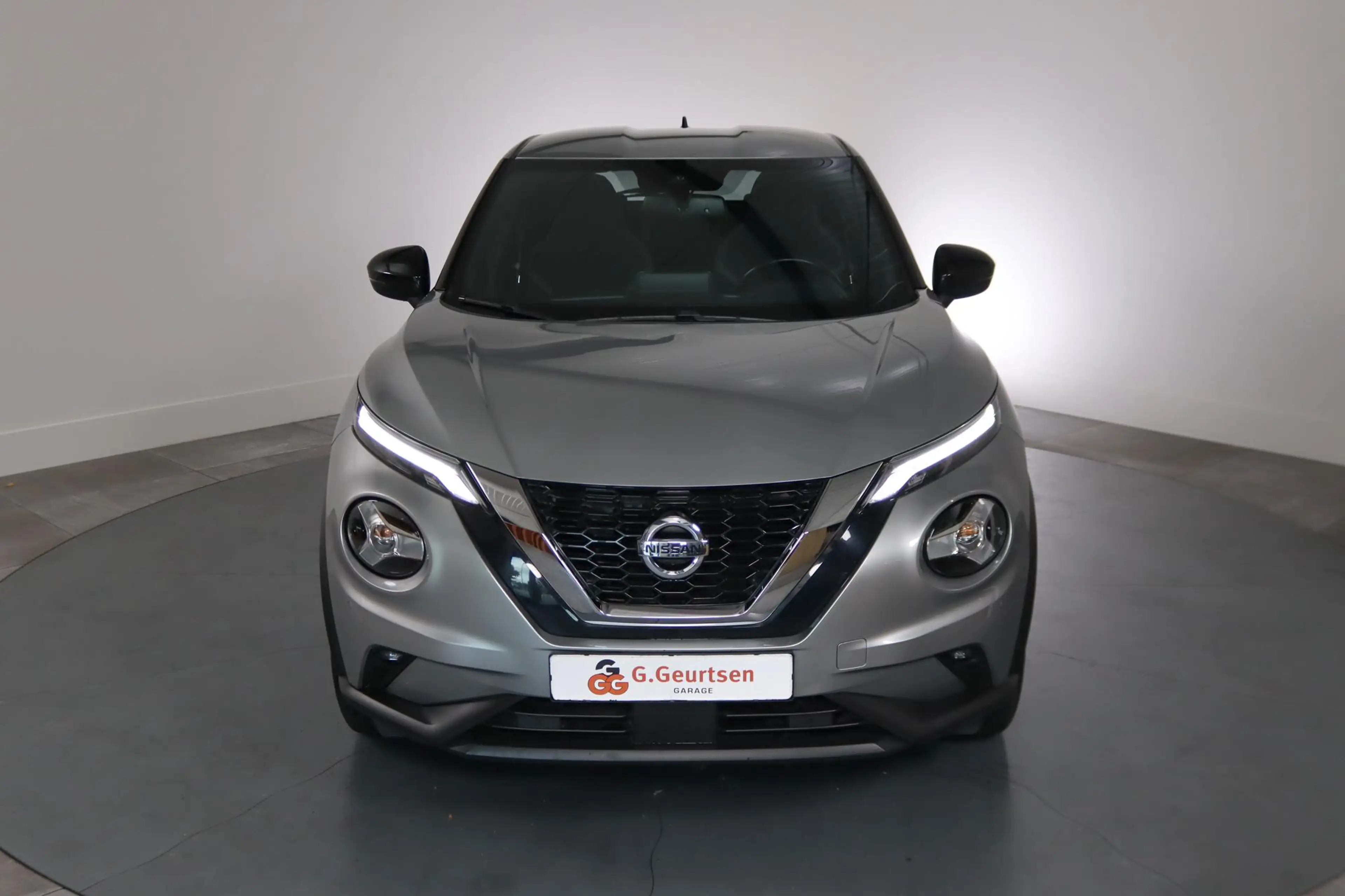 Nissan Juke 1.0 DIG-T N-Connecta Camera, — photo 11