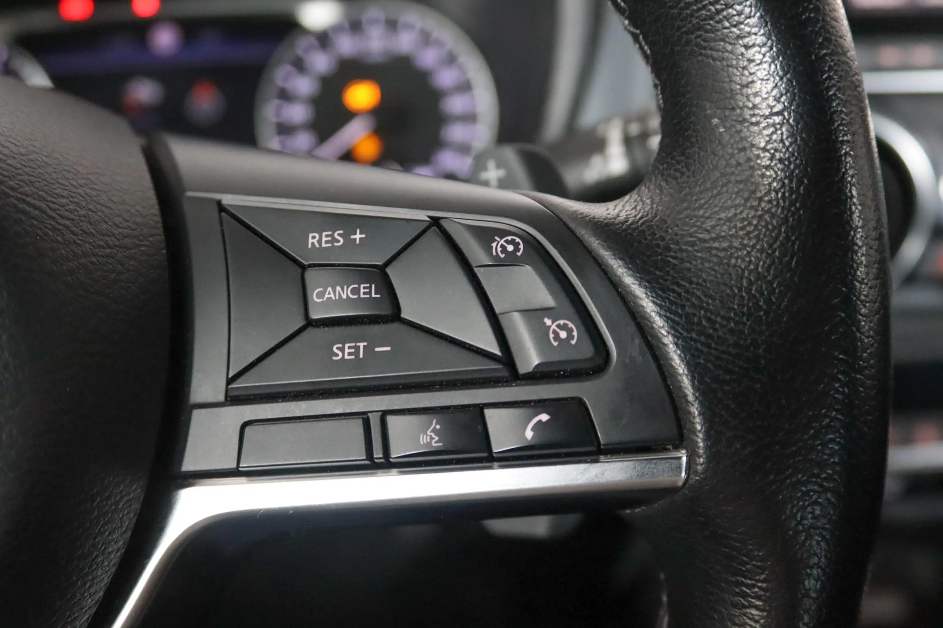 Nissan Juke 1.0 DIG-T N-Connecta Camera, — photo 30