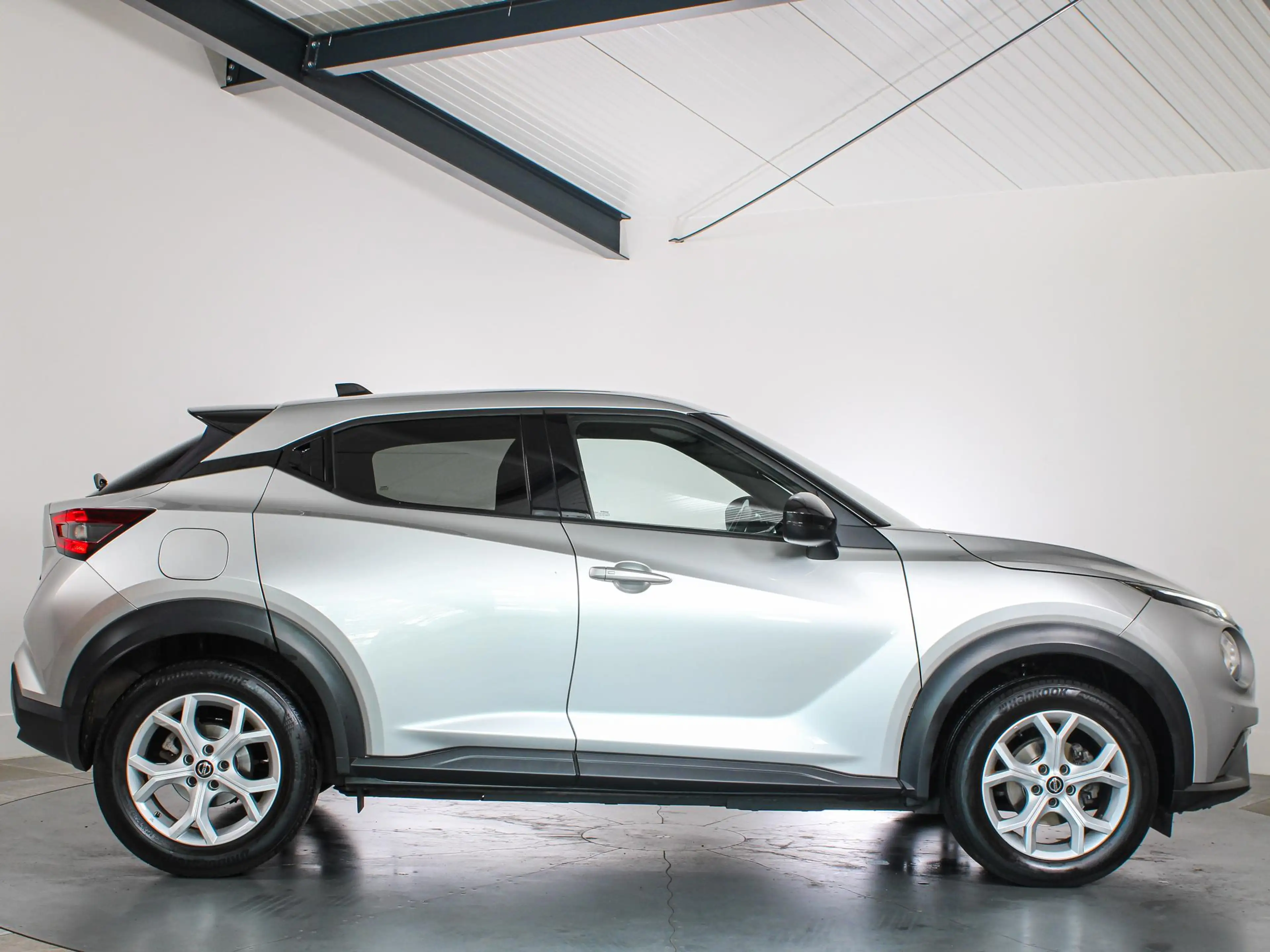 Nissan Juke 1.0 DIG-T N-Connecta Camera, — photo 20