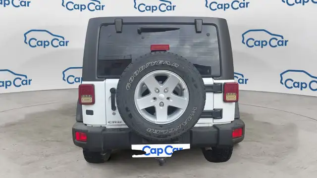 Jeep Wrangler view 3