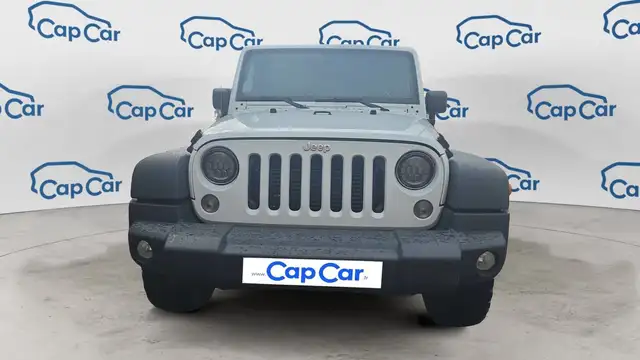 Jeep Wrangler view 5