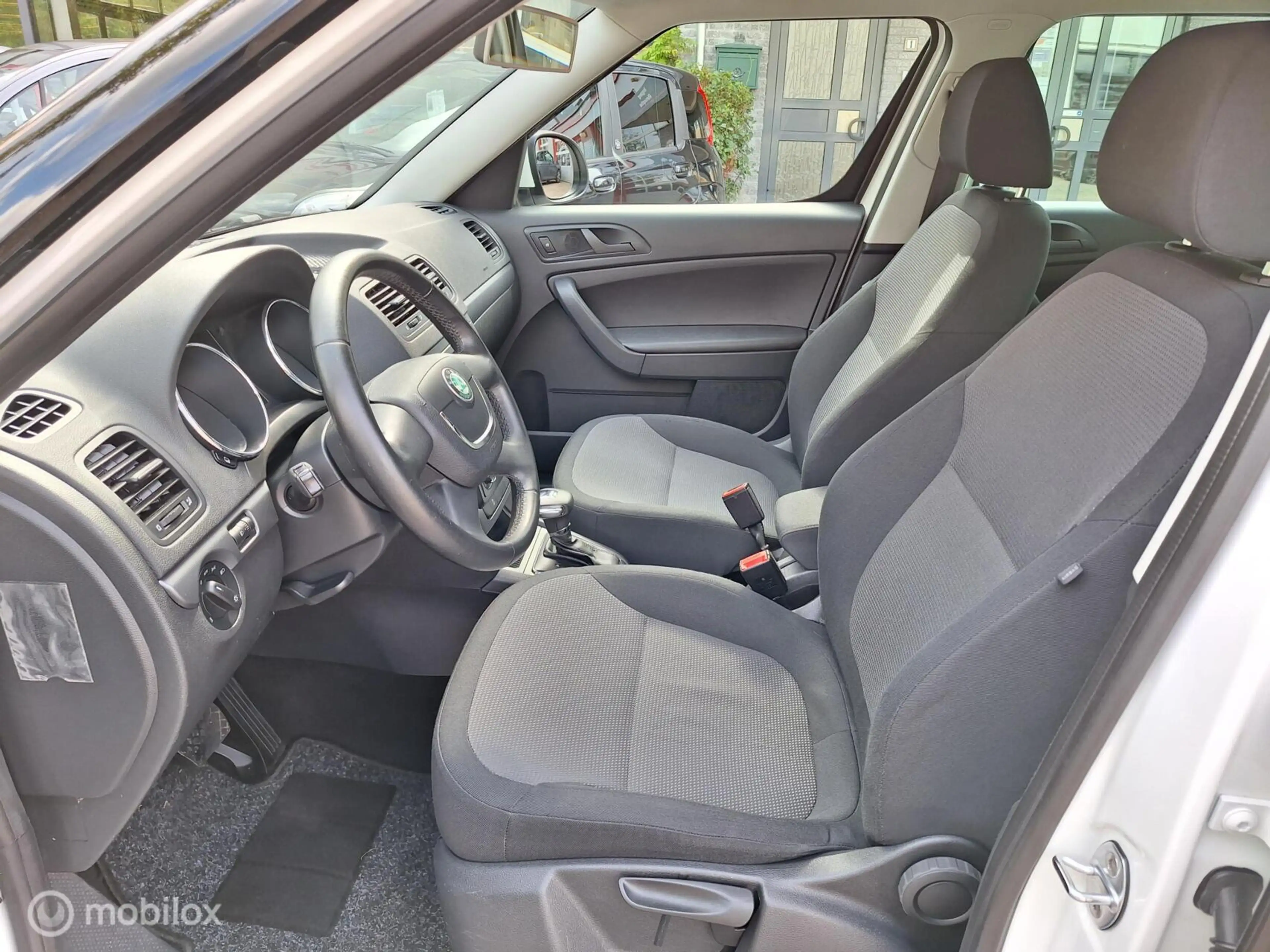 Skoda Yeti 1.2 TSI COMFORT AUTOMAAT — photo 16