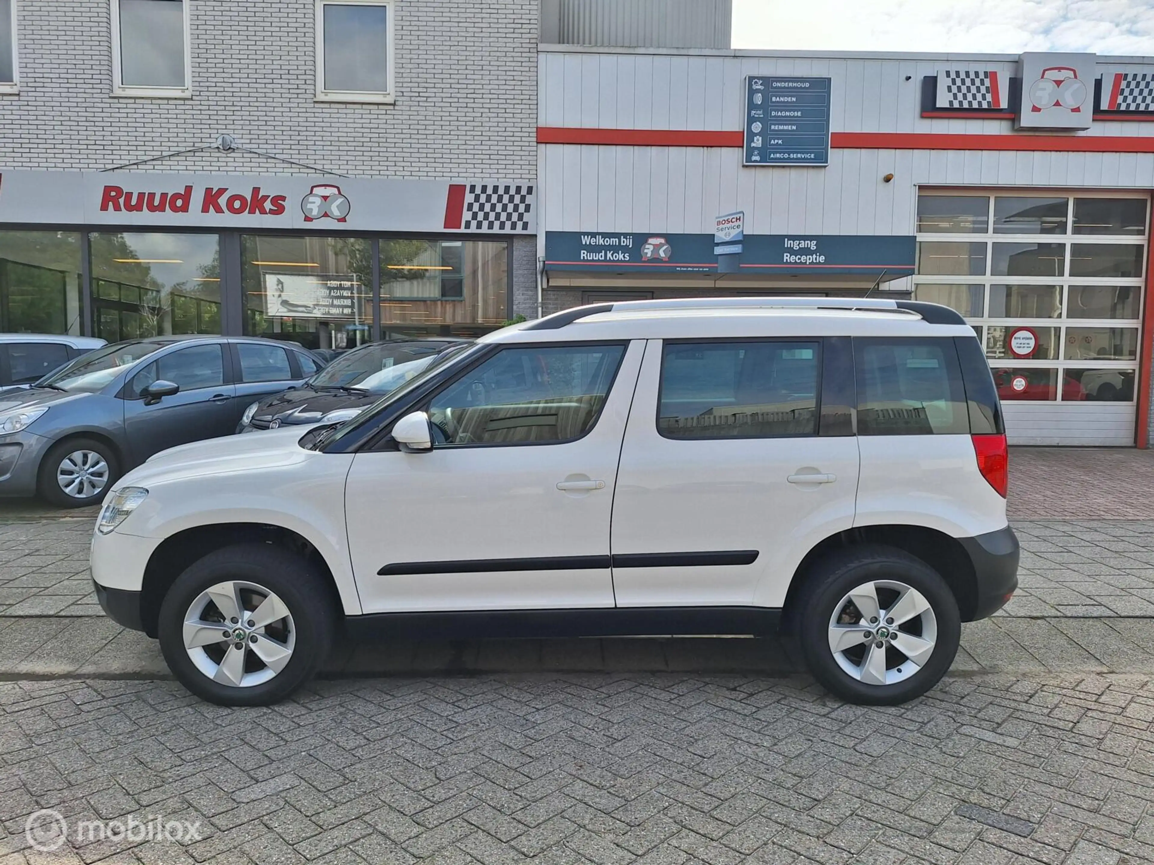 Skoda Yeti 1.2 TSI COMFORT AUTOMAAT — photo 2