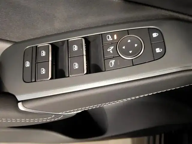 Nissan Qashqai view 18