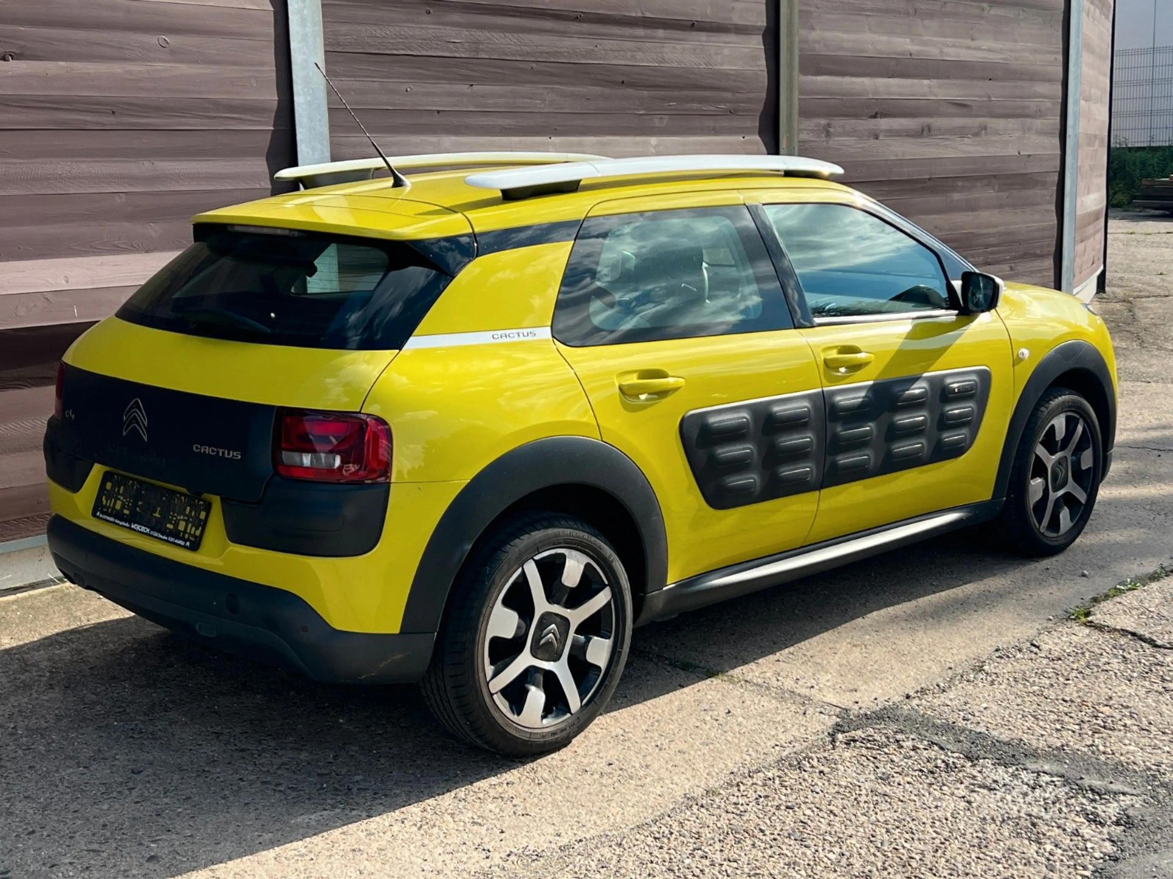 Citroen C4 Cactus Feel *1.Hd*TÜV bis 08/2028*Cam*GRA*Shz — photo 4