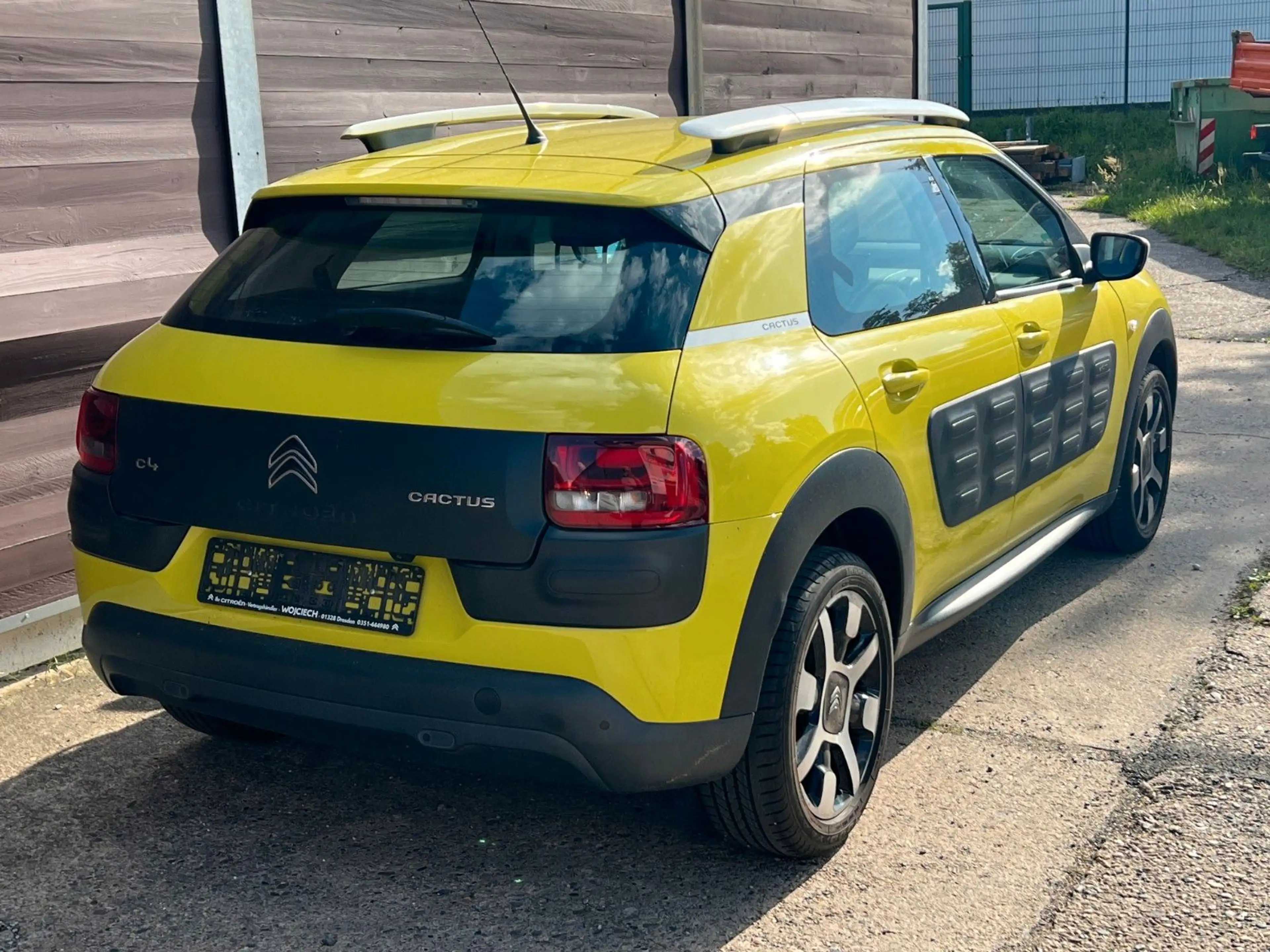 Citroen C4 Cactus Feel *1.Hd*TÜV bis 08/2028*Cam*GRA*Shz — photo 5