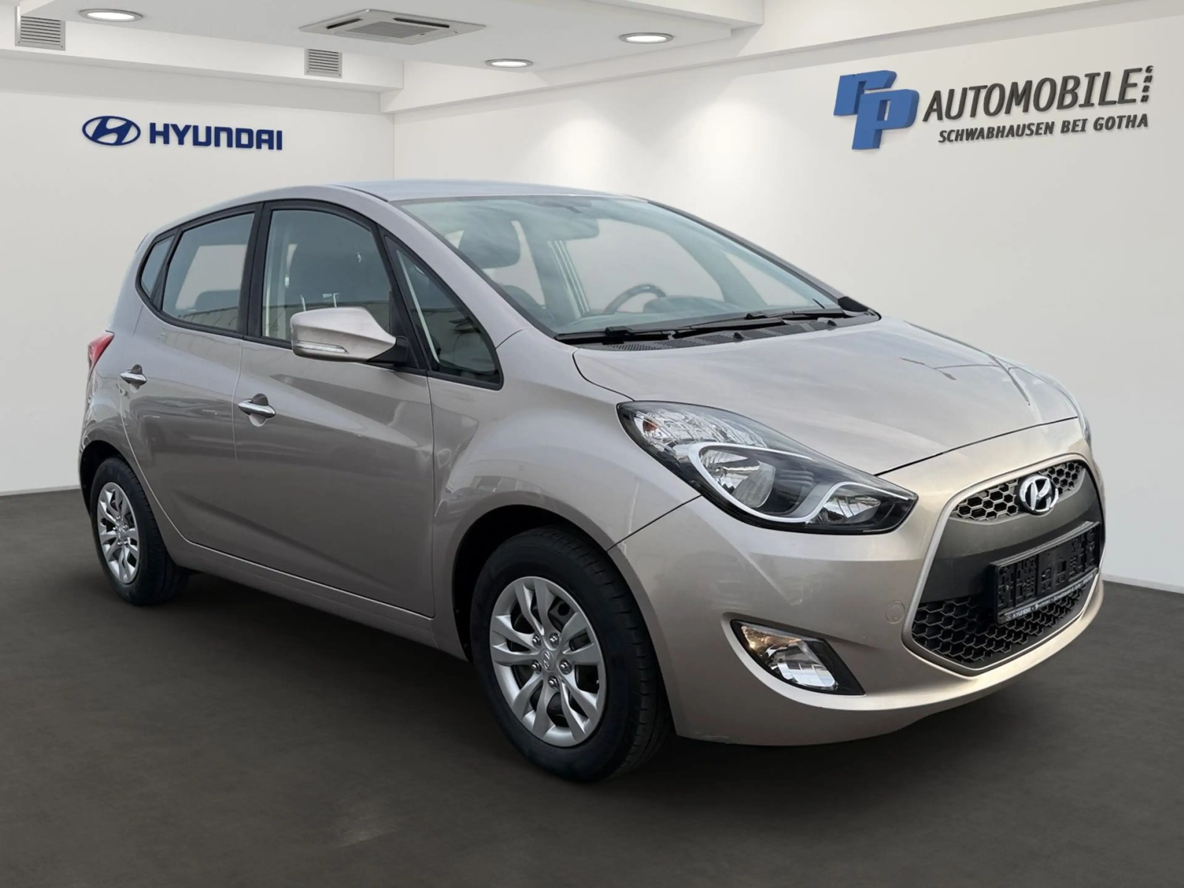 Hyundai iX20 1.6 CRDi Trend -  Klimaautomatik & Sitzhei — photo 2