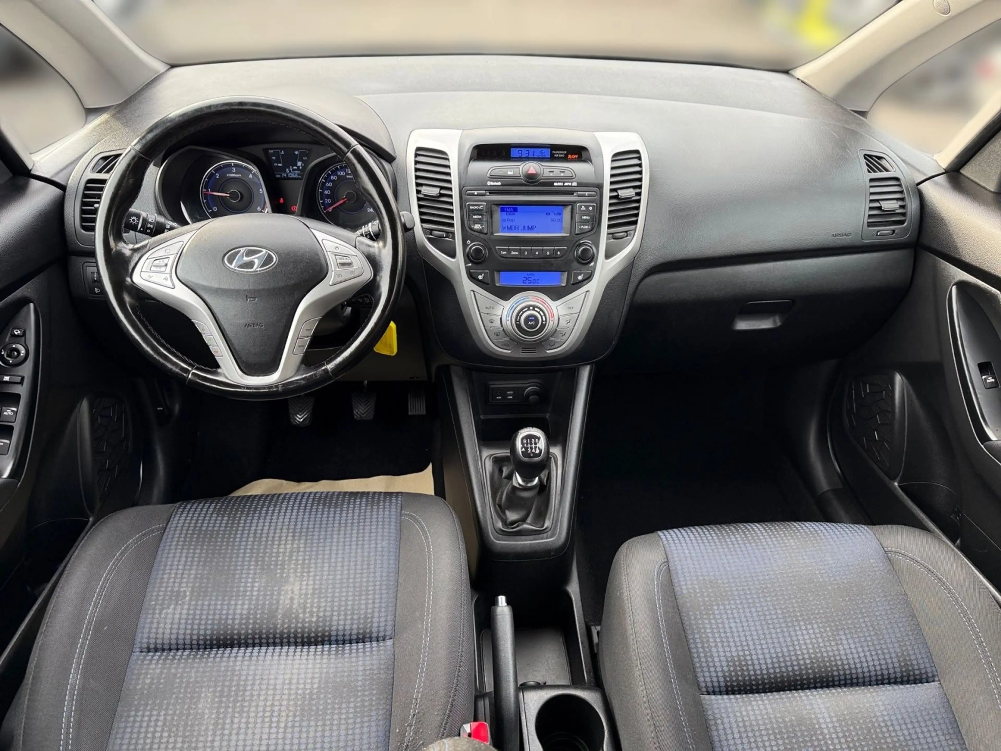 Hyundai iX20 1.6 CRDi Trend -  Klimaautomatik & Sitzhei — photo 11