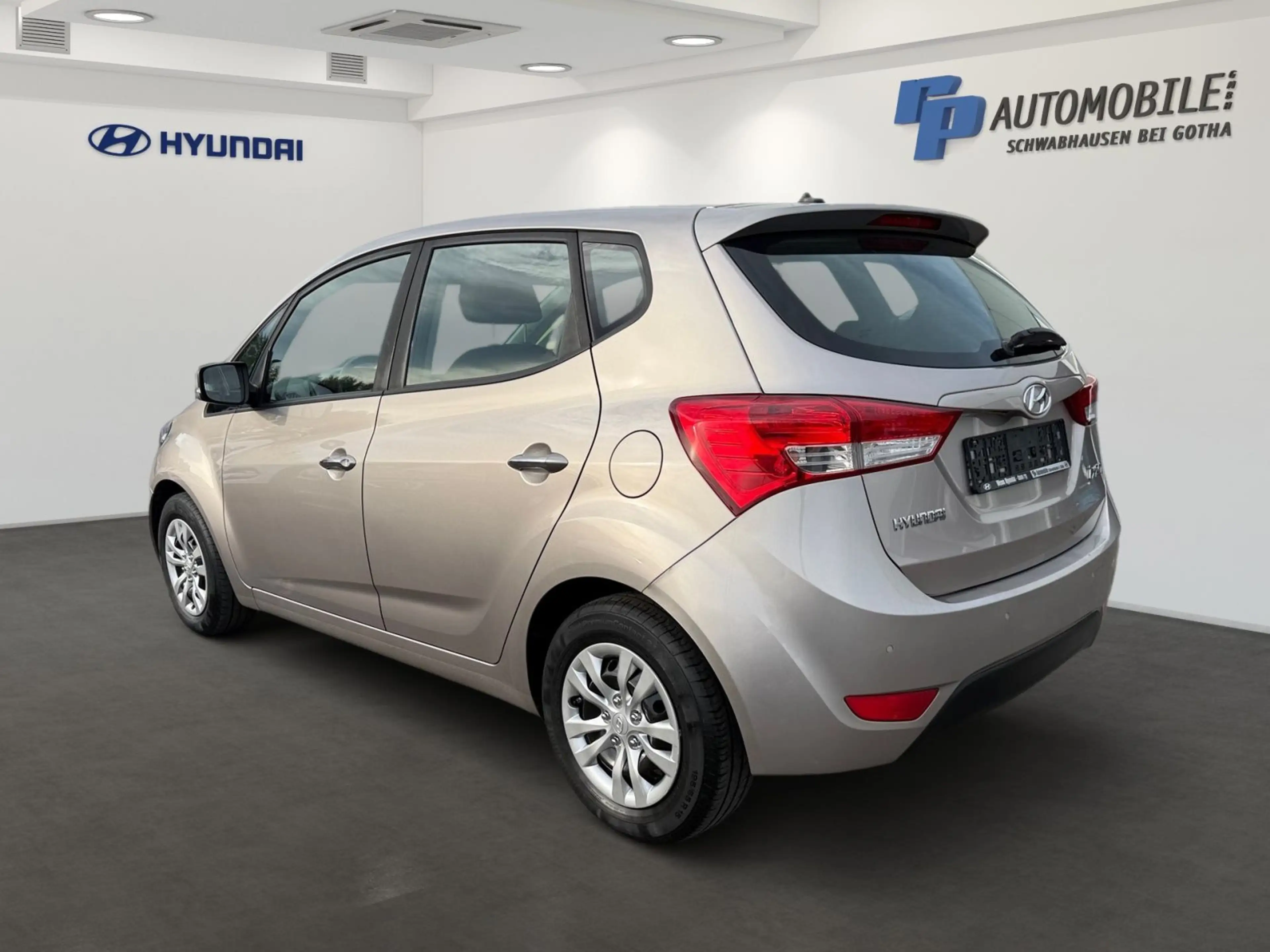 Hyundai iX20 1.6 CRDi Trend -  Klimaautomatik & Sitzhei — photo 4