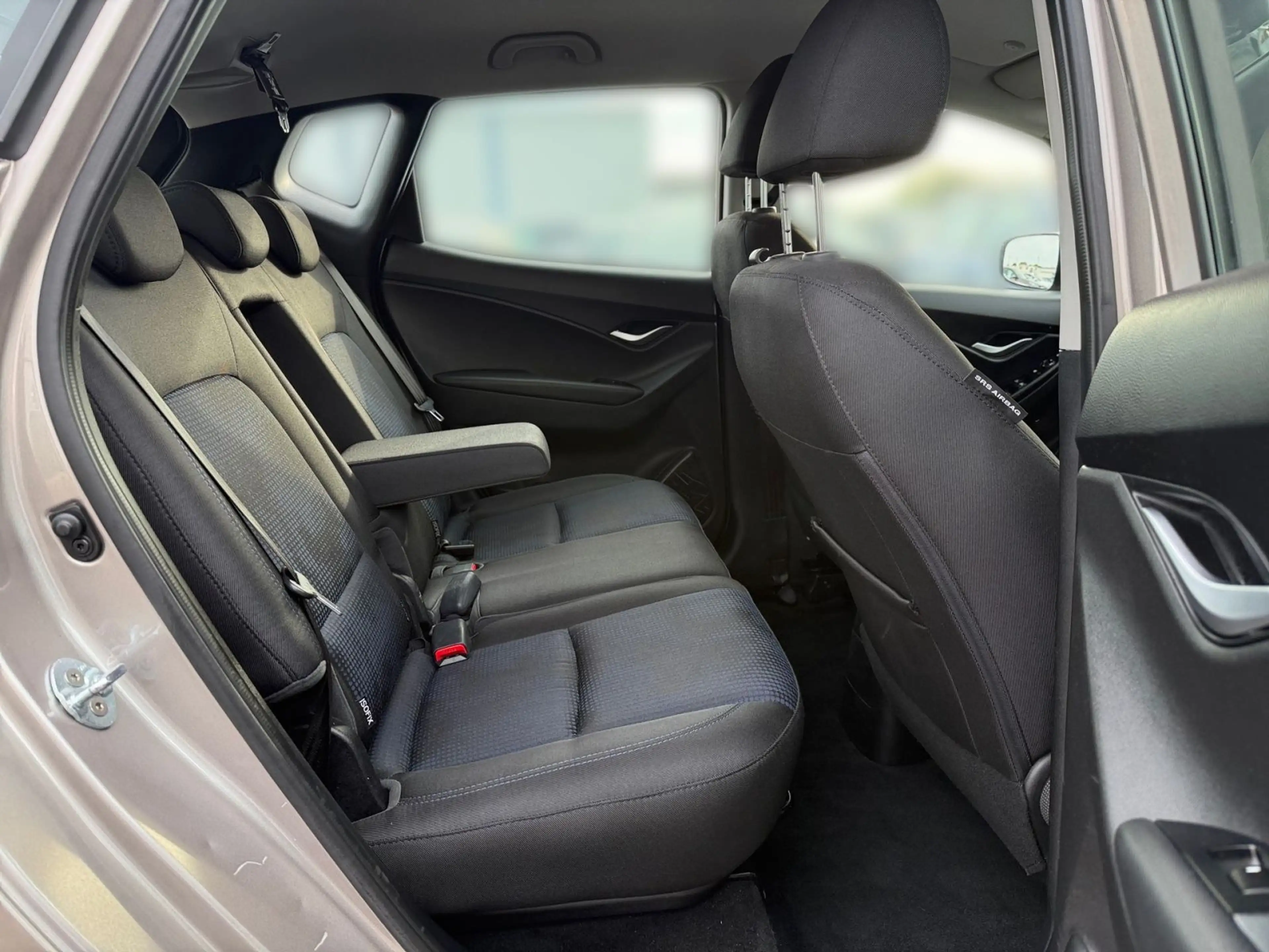 Hyundai iX20 1.6 CRDi Trend -  Klimaautomatik & Sitzhei — photo 13