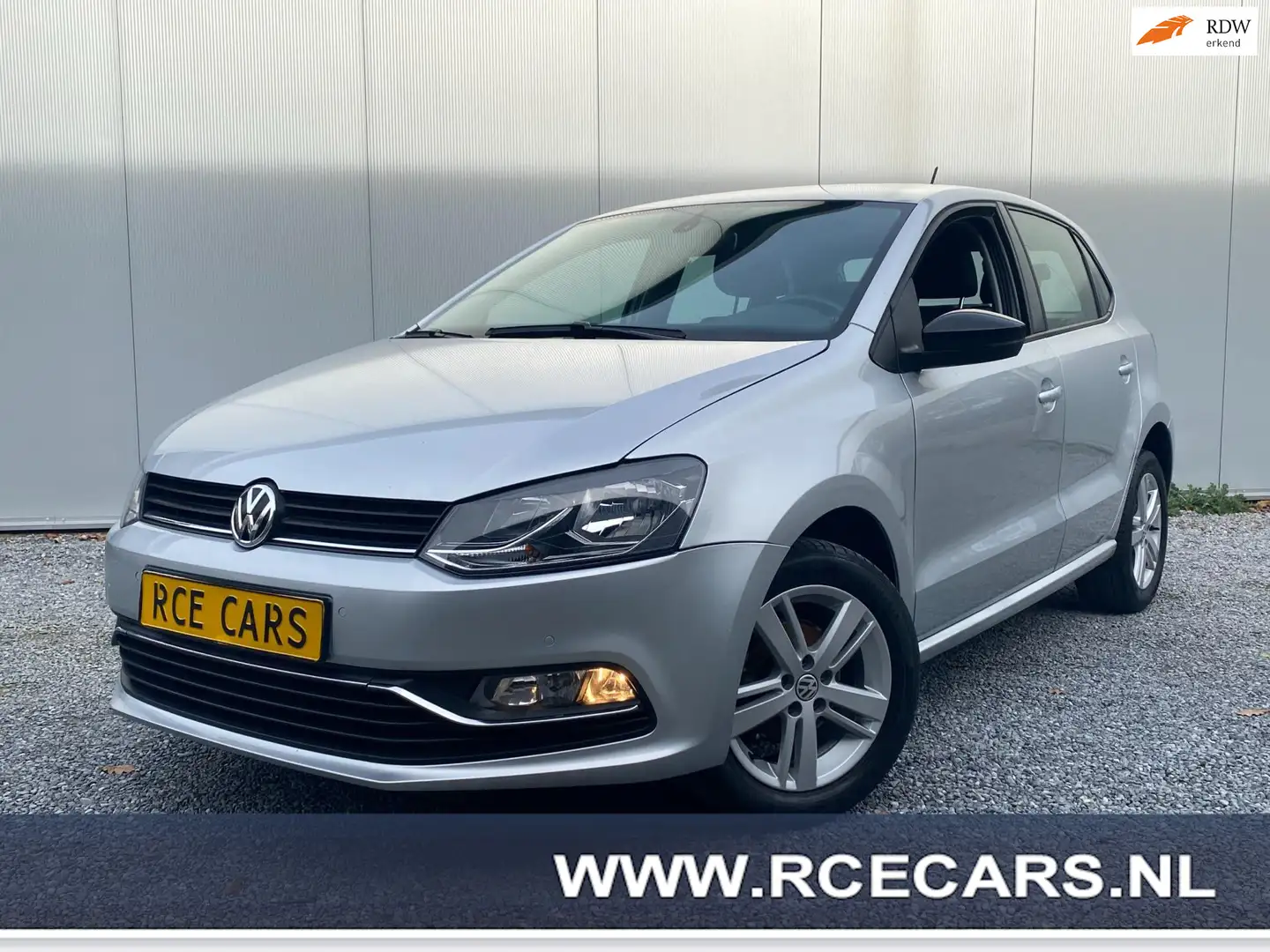 Volkswagen Polo 1.0 BlueMotion MPI | PDC | Cruise | Clima | Blueth Gris - 1