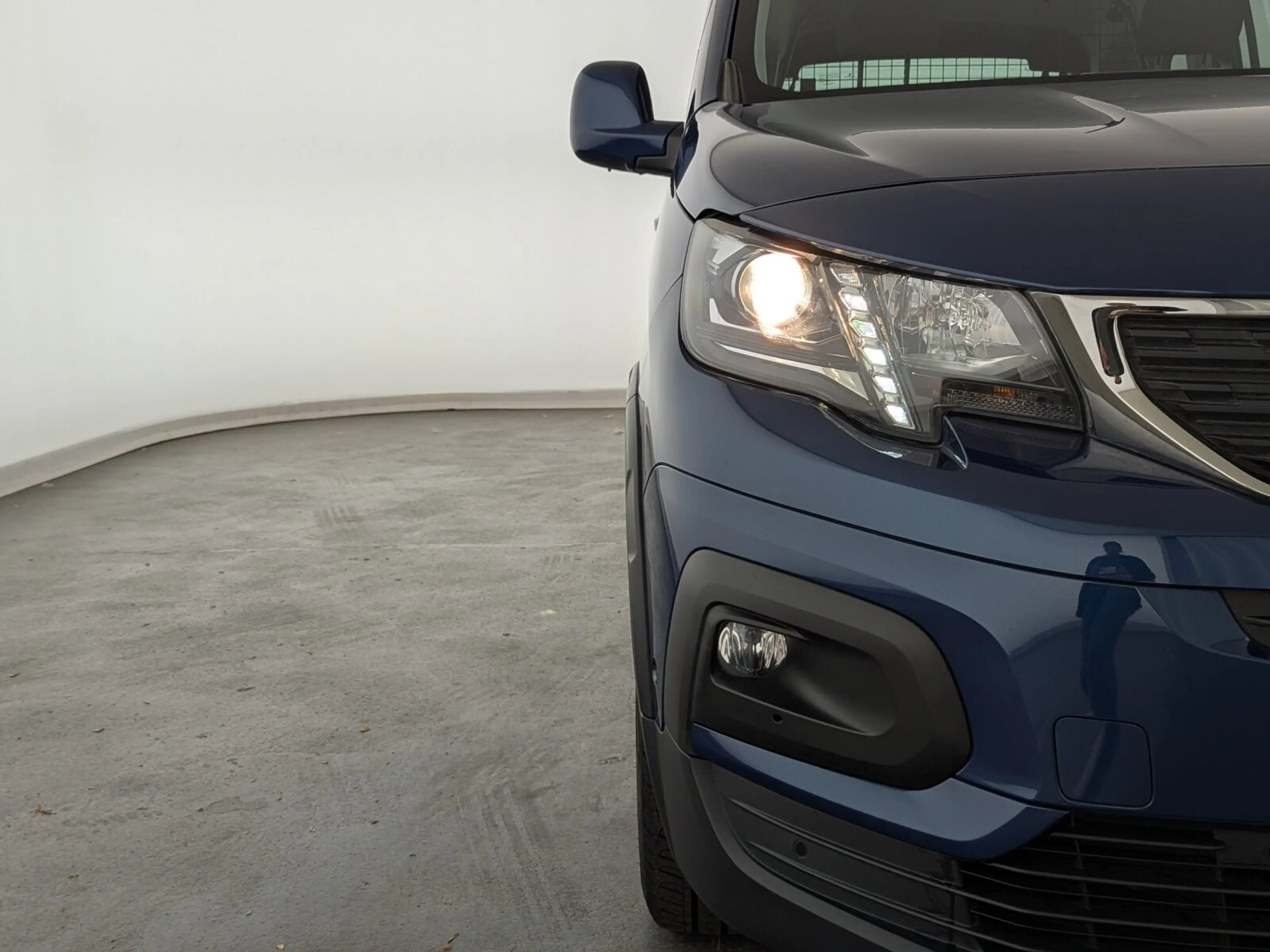 Peugeot Rifter Rifter 1.5 BlueHDi 130 FAP Allure L1 NAV+RFK+AHK — photo 3