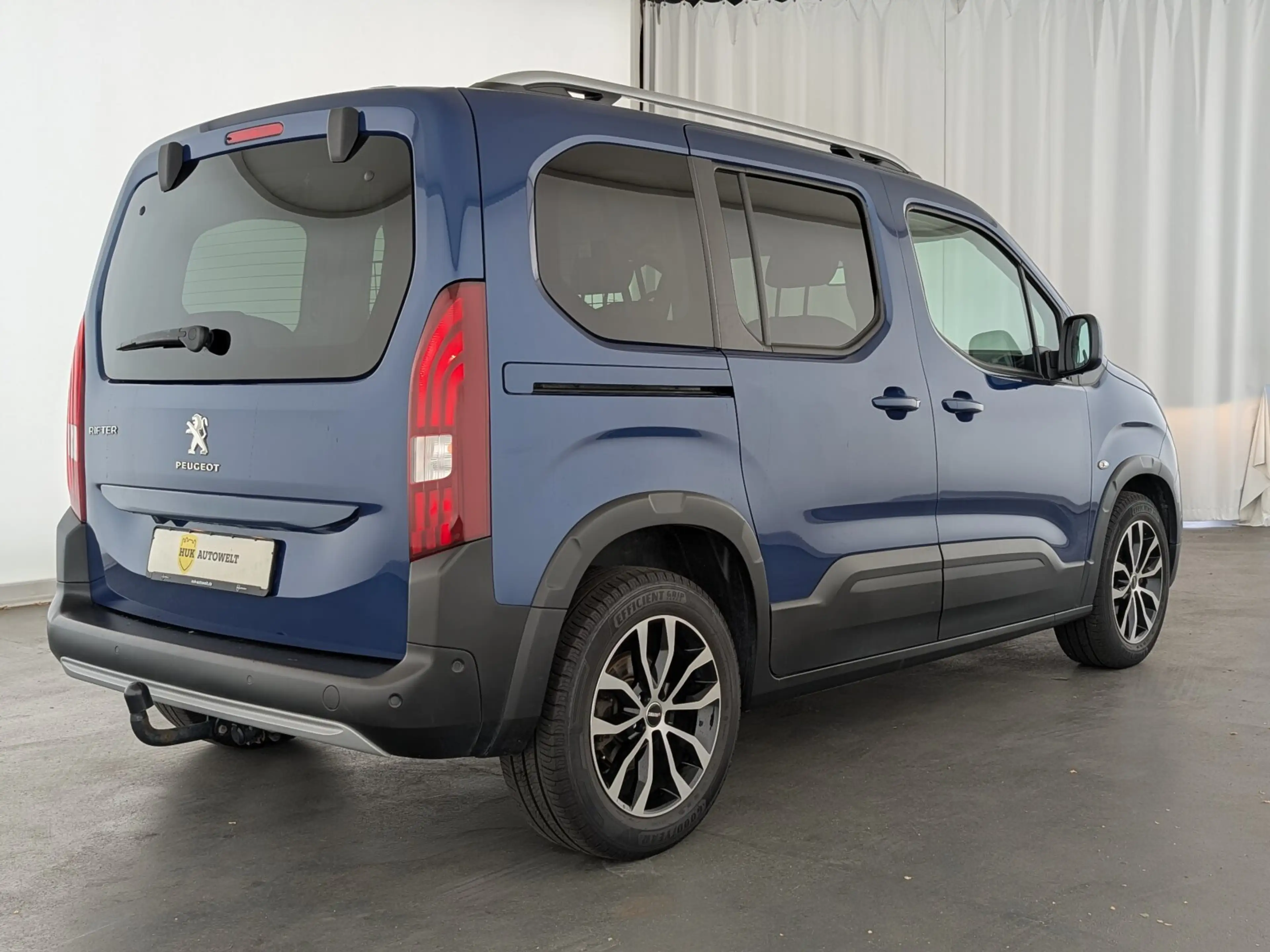 Peugeot Rifter Rifter 1.5 BlueHDi 130 FAP Allure L1 NAV+RFK+AHK — photo 6