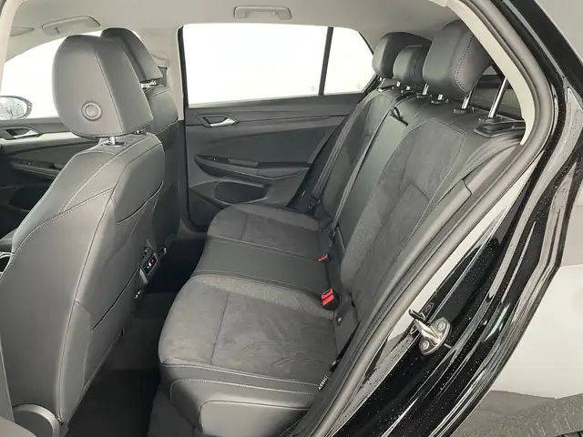 Volkswagen Golf view 11