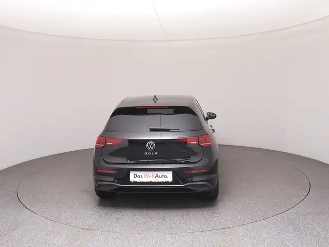 Volkswagen Golf view 6