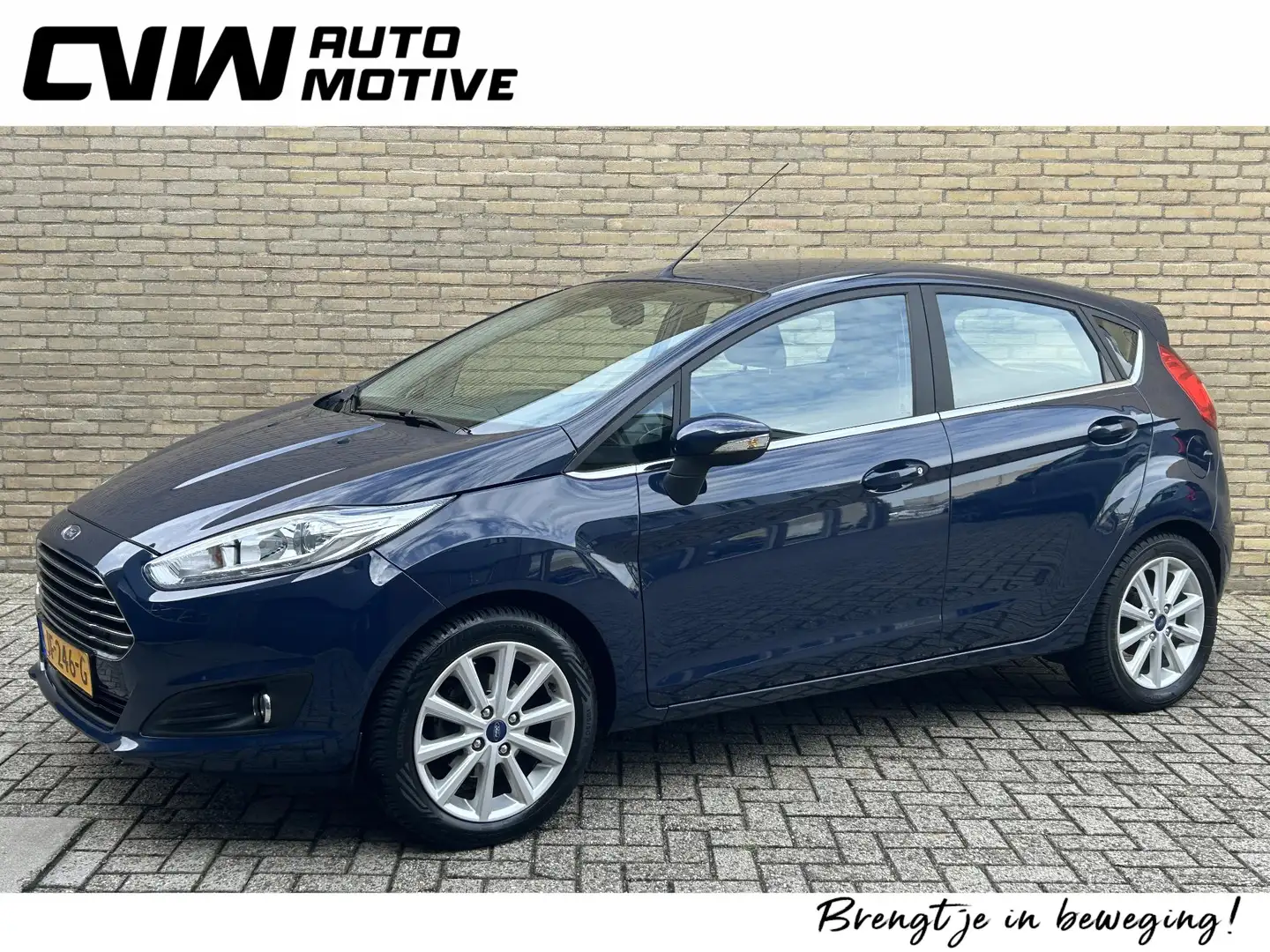 Ford Fiesta 1.0 EcoBoost 100pk Titanium | Navigatie | Bluetoot Bleu - 1